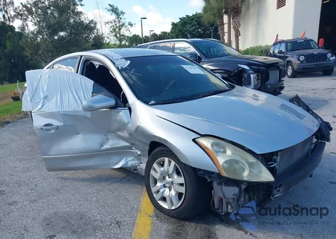 2012 Nissan Altima 2.5 S z USA, uszkodzony, nr VIN 1N4AL2AP9CC208888